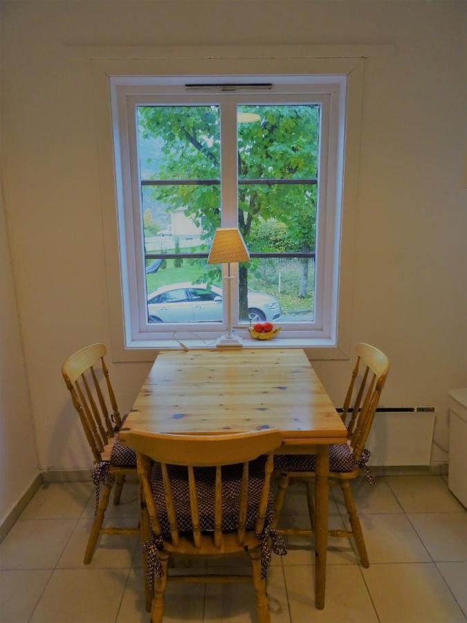 Вилла Fjordshelter- Cozy Townhouse Тисседал Экстерьер фото